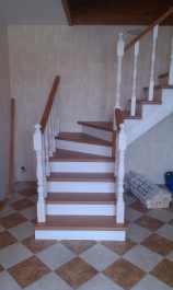 Изготовление лестницы с установкой ( массив сосна, ступени бук ), г. Тверь  ул. Прошина_фото_2